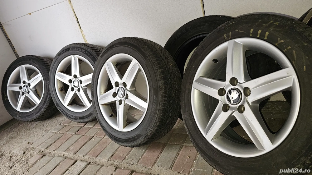 Vând jante 5x112 R16 gama VAG,echipate cu anvelope de iarnă 