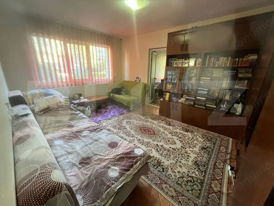 Apartament mobilat, 40 mp, zona Micro 11 