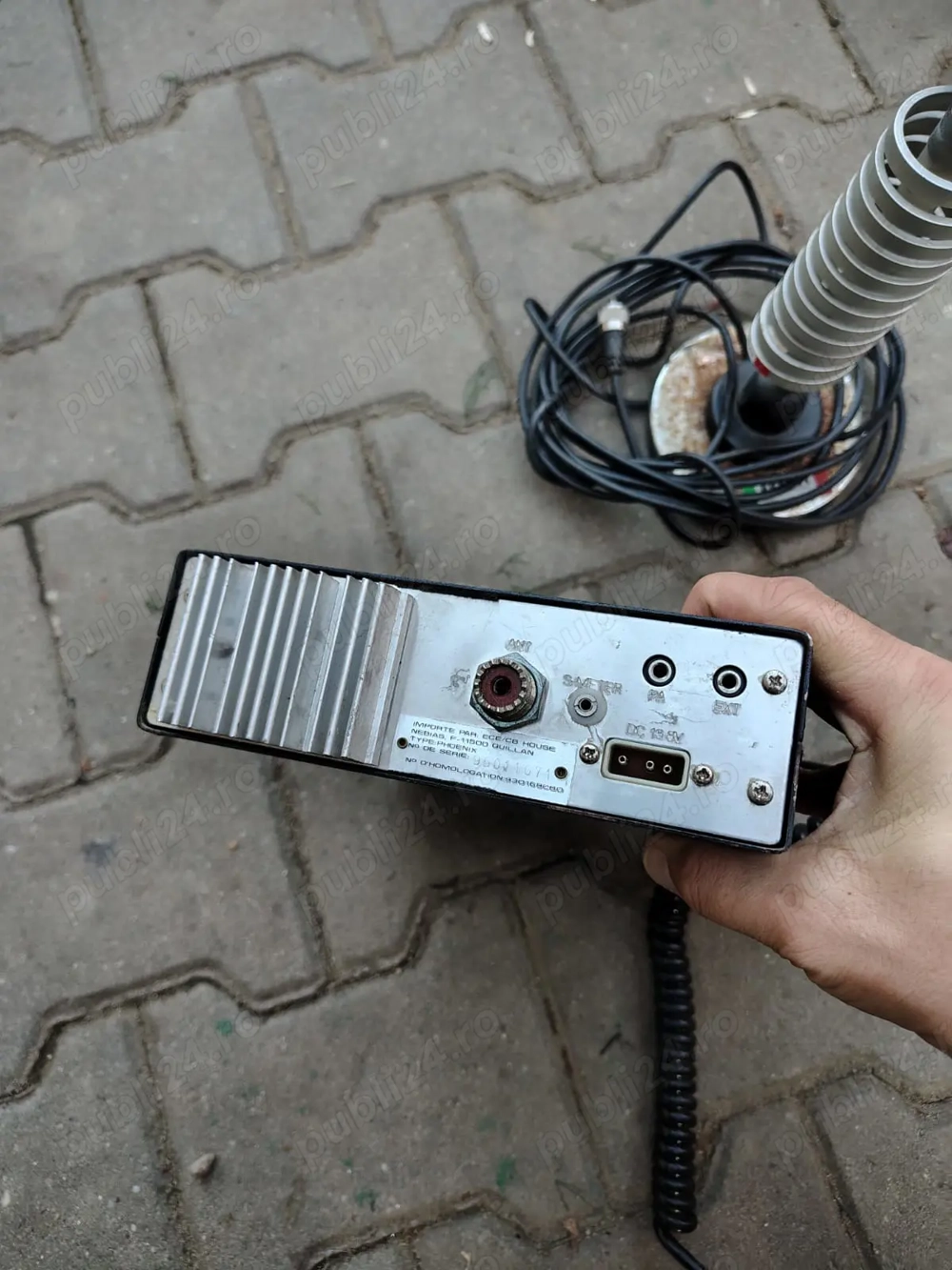 Statie auto cu antena de 1.8 m