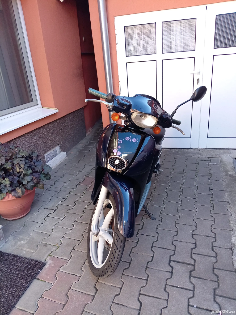 Aprilia  49 cm