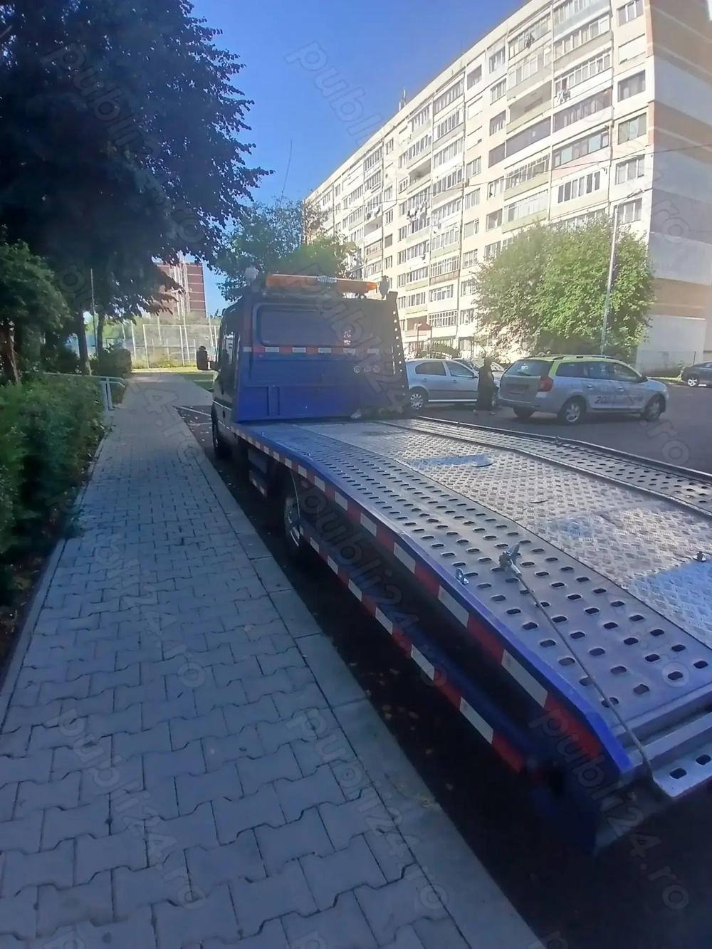 De vânzare autoplatformă 