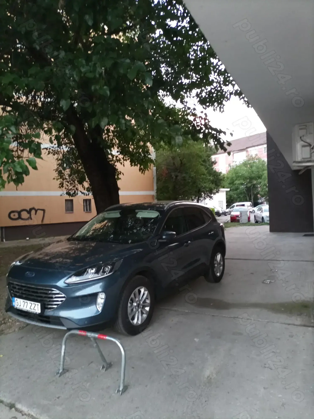 Ford Kuga 2022 1500 cm3 benzina 24.000 km Ford Kuga 2022 1500 cm3 benzina 24.000 km