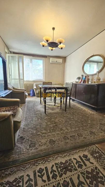 3 camere Titan Piata Minis  etaj 2/4