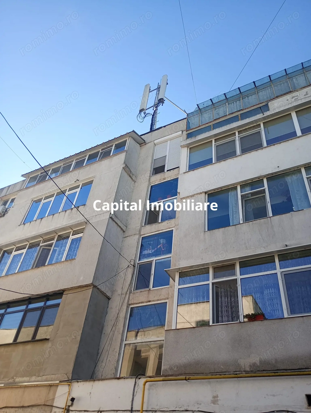 APARTAMENT DECOMANDAT - MICRO 39