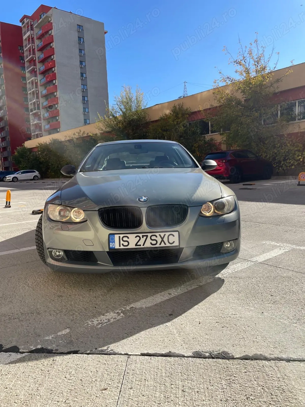 Vând BMW seria 3 E92 325i 218cp Vând BMW seria 3 E92 325i 218cp