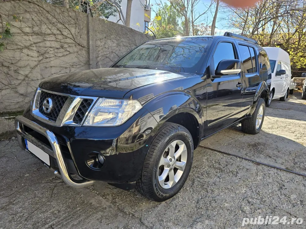 Nissan Pathfinder 7 Locuri 2.5dci 190cp 4x4 2014 TVA Deductibil