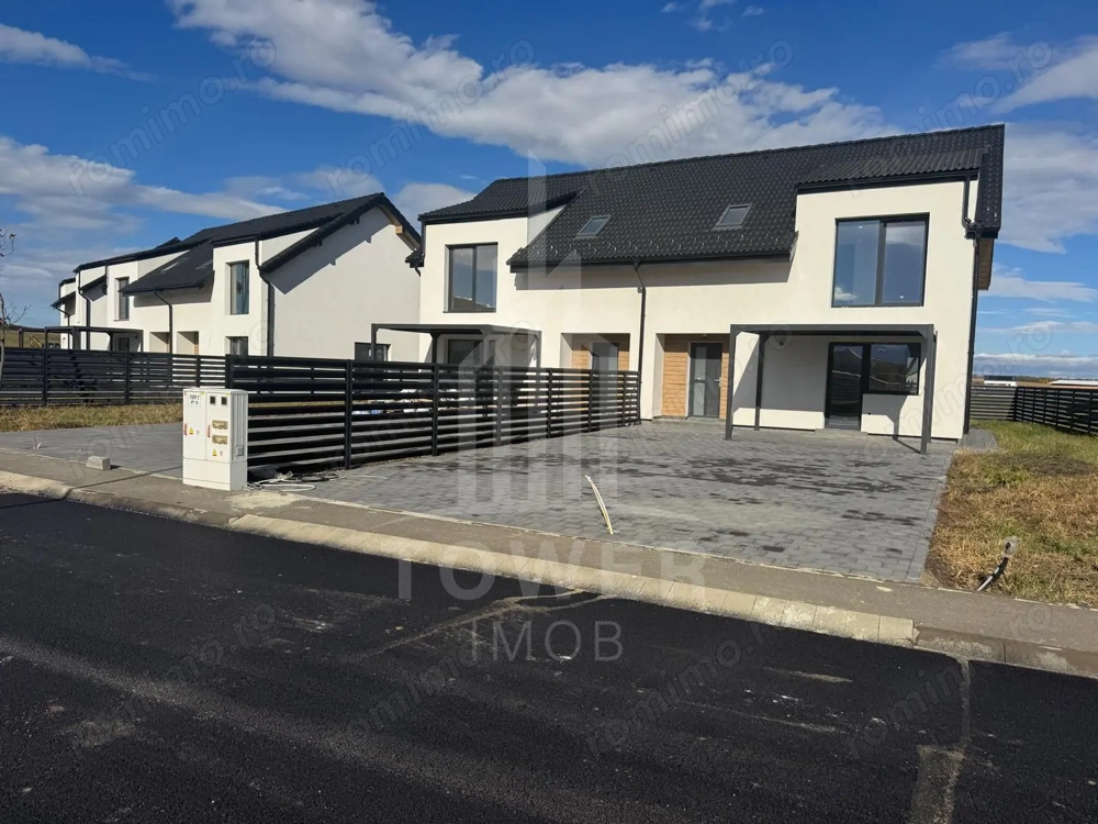 Casă Tip Duplex INDEPENDENTĂ ENERGETIC - Cartier NOU