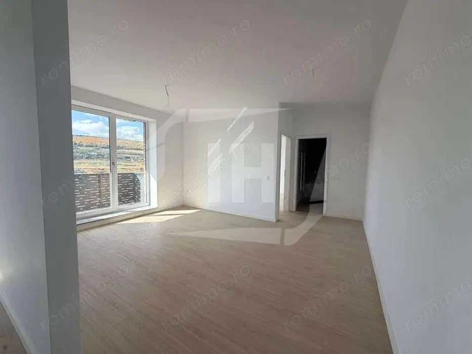 Apartament cu 2 camere si parcare in bloc 2025
