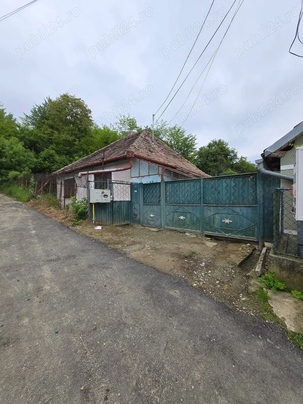 Vând casa in Dumbraveni judetul Sibiu