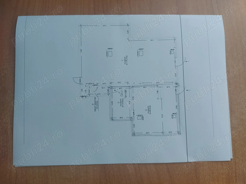 Semi-central - spatiu comercial de 72 de mp.