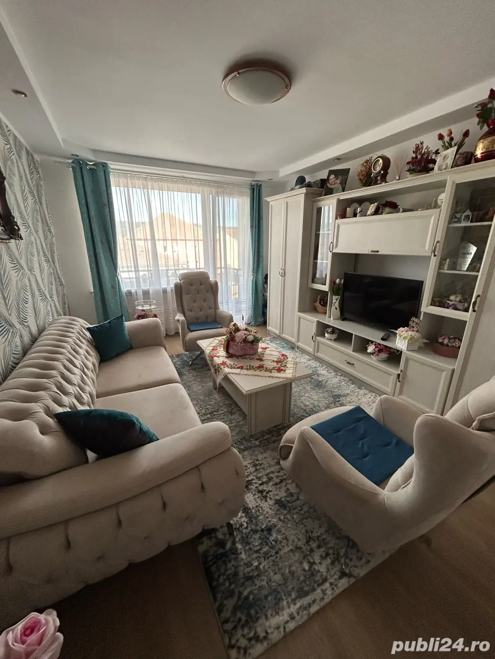 apartament cu 3 camere cf 1 dec in centru in Medias 