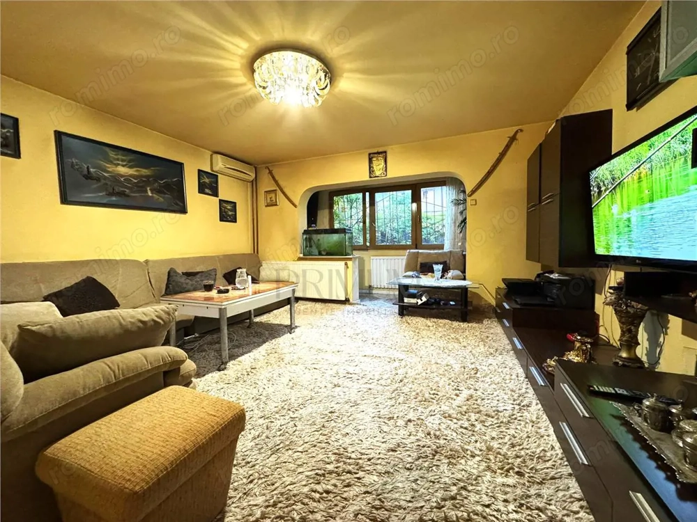 GIROCULUI - VLADEASA - PARTER - 3 CAMERE - 2 BAI - 2 BALCOANE - CLIMA