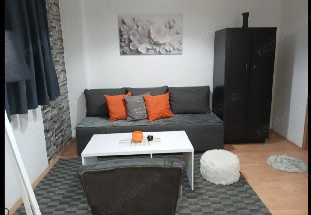 Garsoniera de inchiriat in zona Gorjului