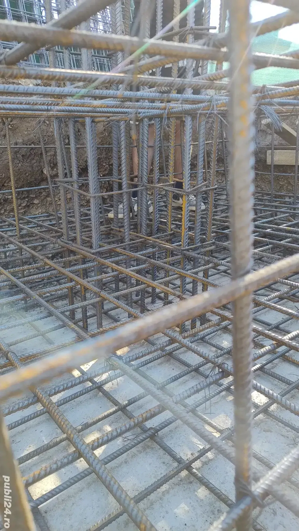 Construim case,garduri