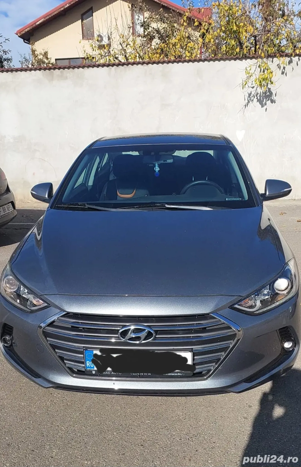 Hyundai Elantra EXCLUSIVE 
