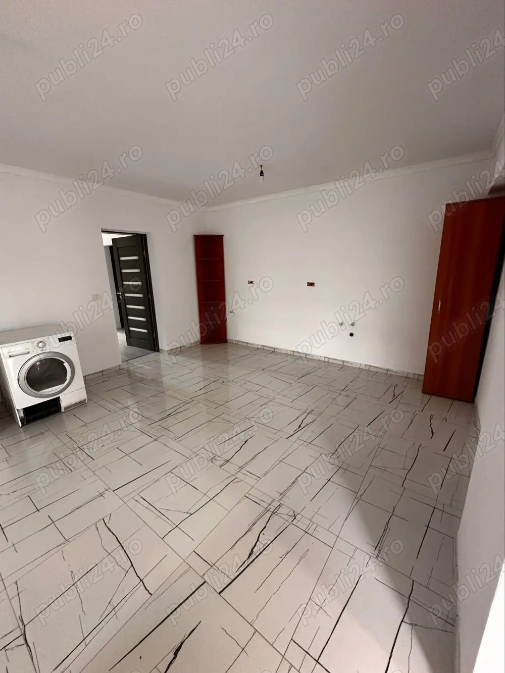 Oportunitate! Două case + 1.400 mp teren   Checea