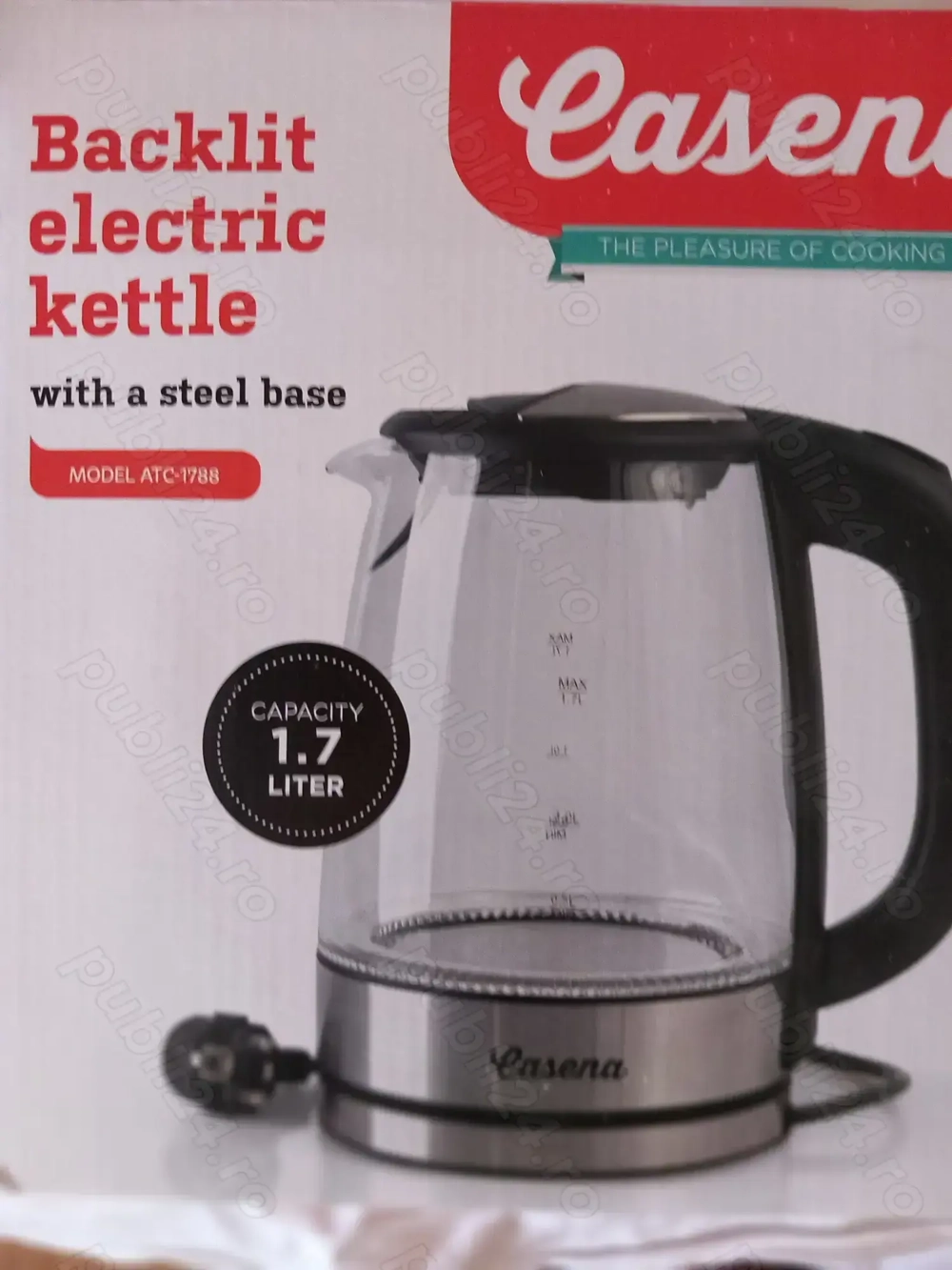 Fierbator electric cu lumina albastra.