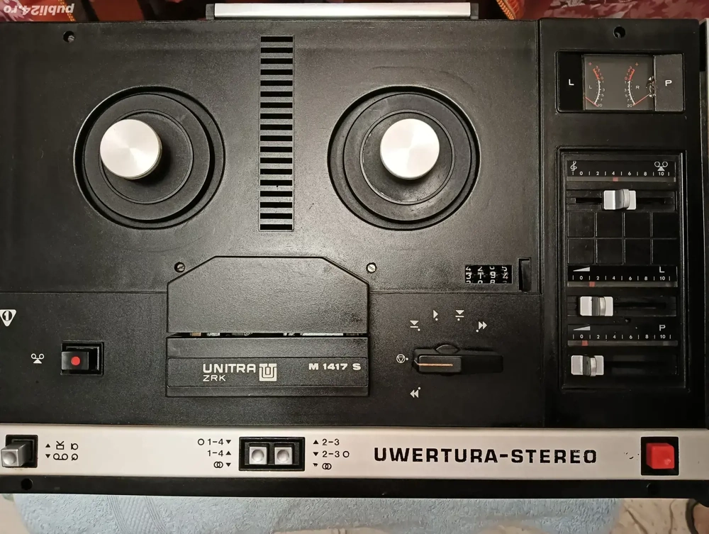 Magnetofon Uvertura Stereo M1417S  