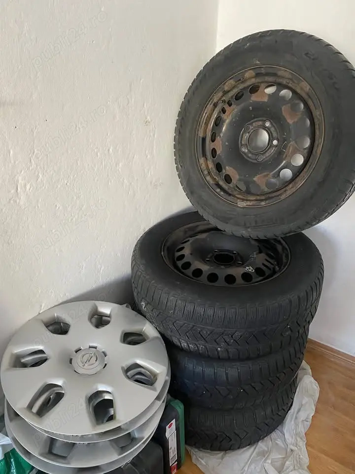 Anvelope iarnă + vară 