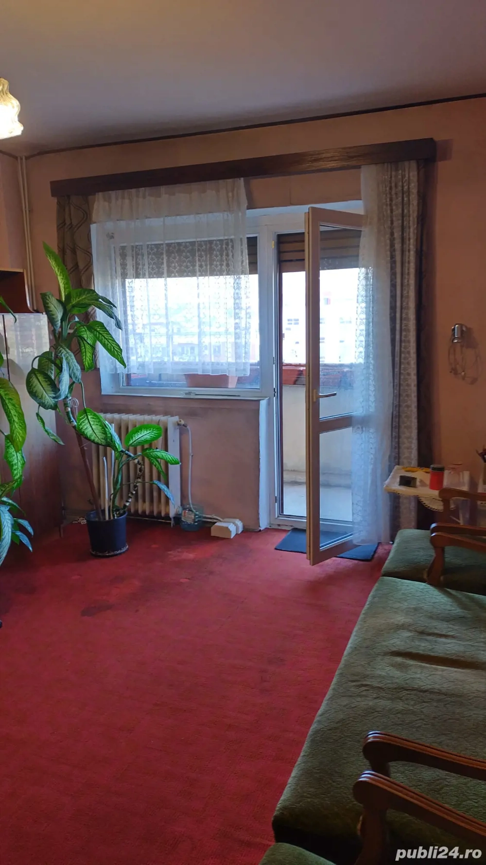 Apartament 3 camere, zona Lido(Decebal)