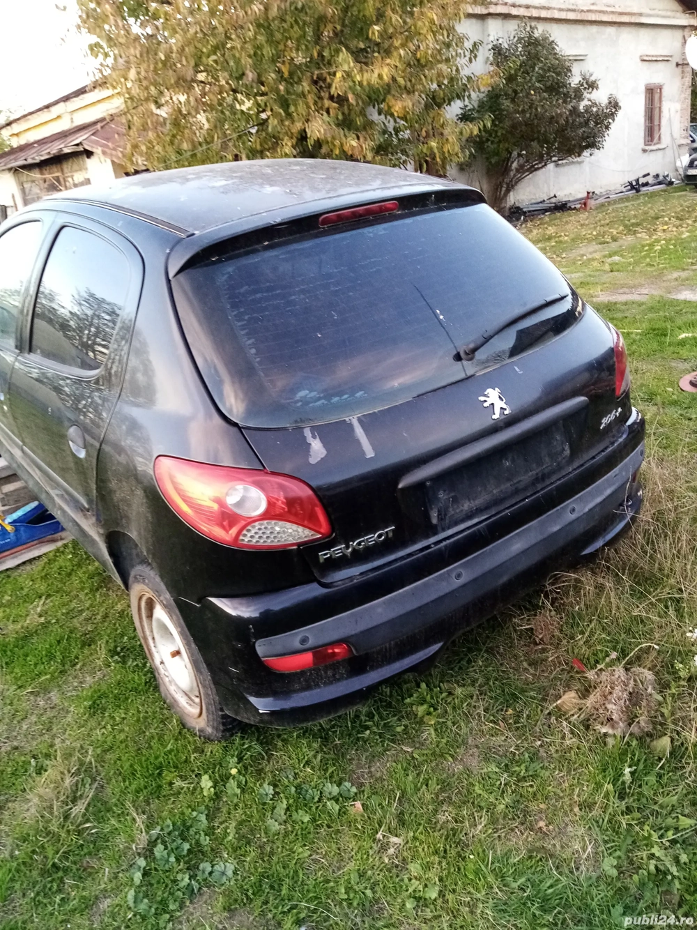 Peugeot 206 plus  12 benzina an 2011 14 2007 pt piese