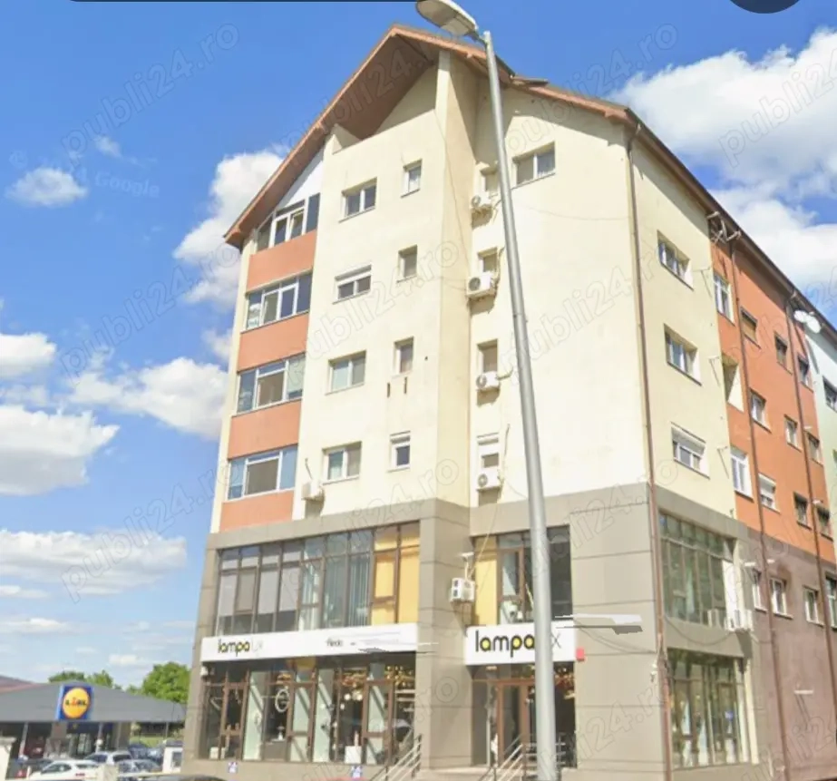 Apartament 2 decomandate. 80 mp. Proprietar 110.ooo euro Apartament 2 decomandate. 80 mp. Proprietar 110.ooo euro