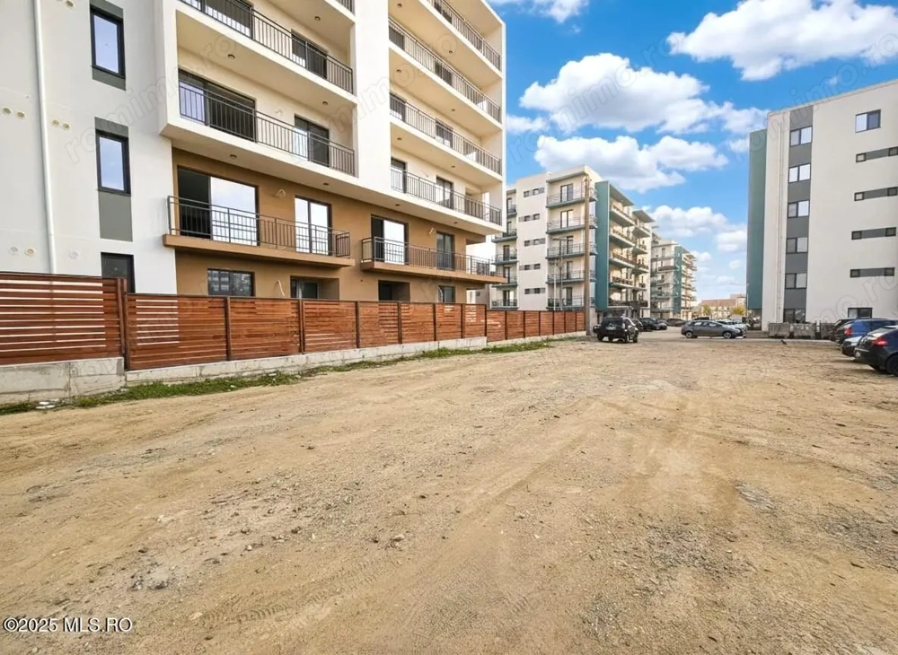 Mamaia Nord - Ibo Residence Corp T2, Spatiu Comercial cu 36 mp utili!