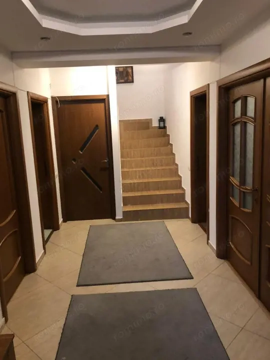 Casa de vanzare 4 dormitoare, living, 2 bai, bucatarie etc  Chiajna 