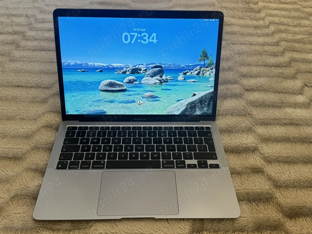 MacBook Air M1, 8GB, 256GB SSD + Magic Mouse