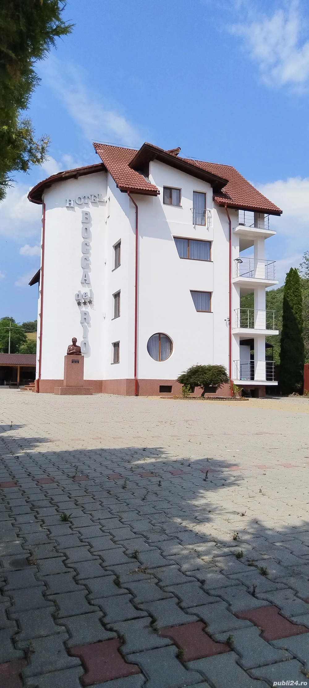 Închiriez pensiune pentru revelion 