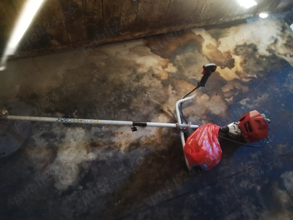 Motocoasa de tuns gazon - defect!!!