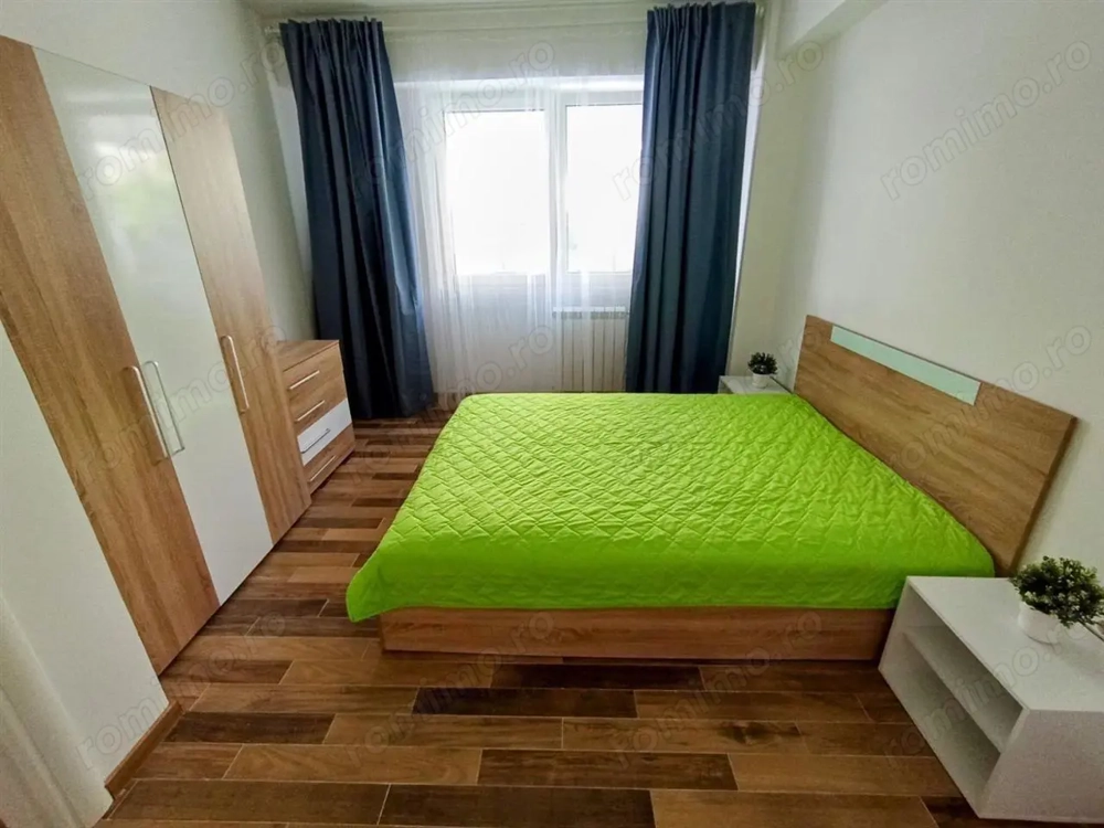 apartament cu 2 camere zona Decebal