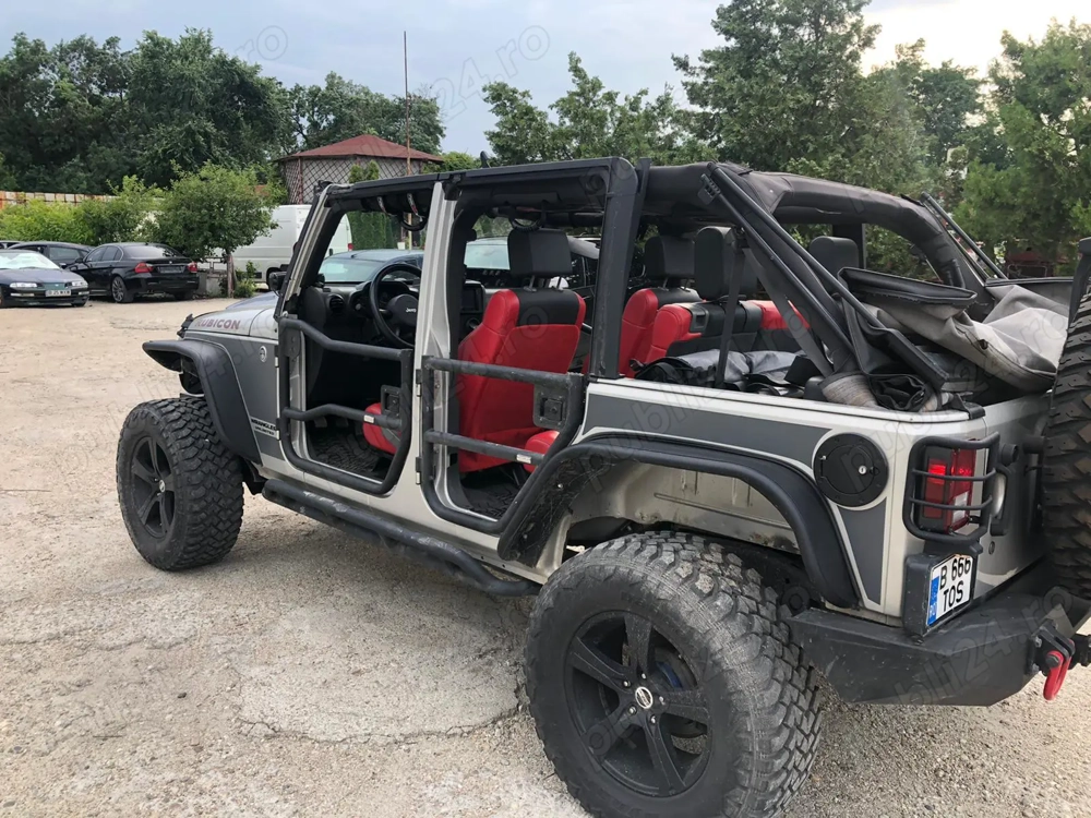 Jeep Wrangler Decapotabil