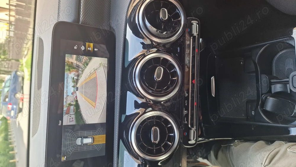 Vând Mercedes CLA 250e plugin hibrid 