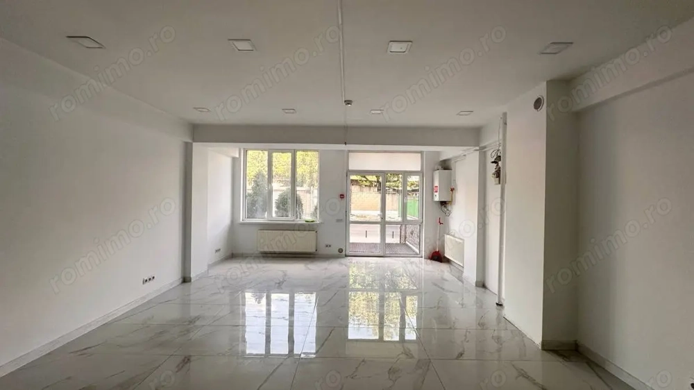 Spatiu comercial de inchiriat in zona Berceni