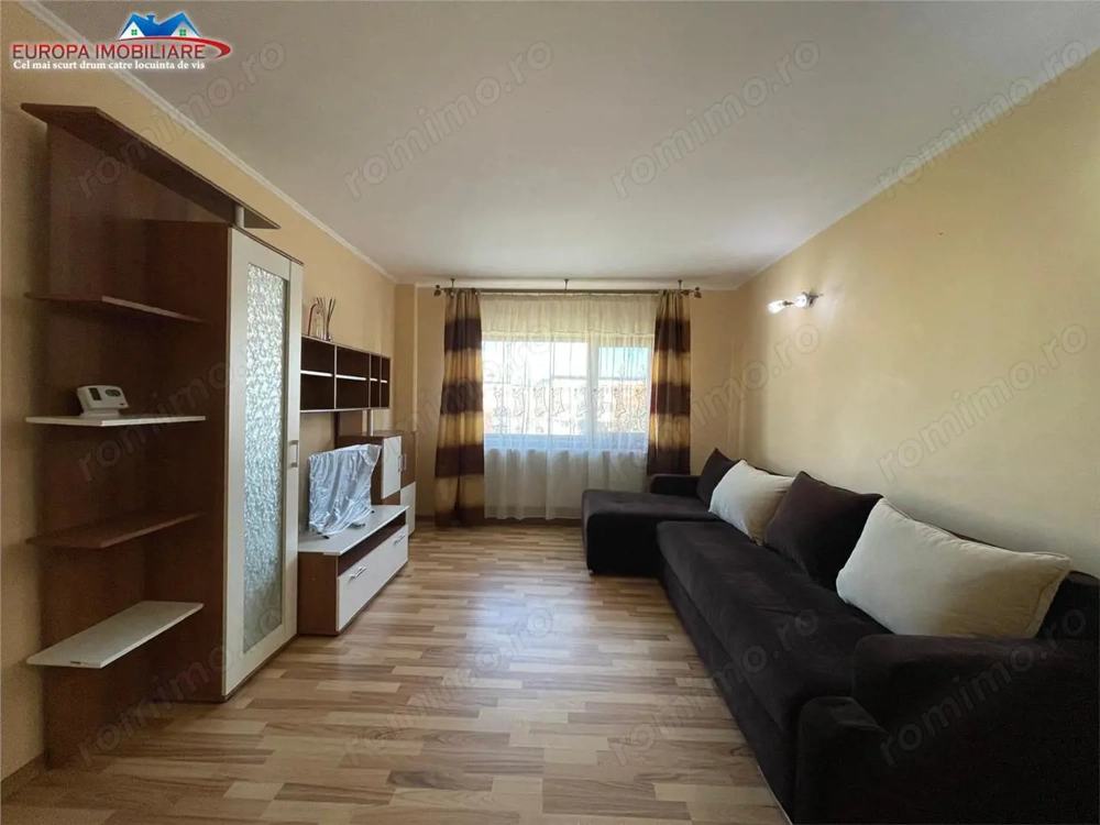 Apartament 3 camere de inchiriat  E3 Tulcea Apartament 3 camere de inchiriat  E3 Tulcea