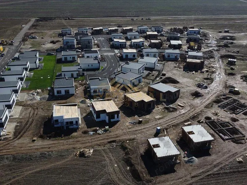 casa 3 camere, Cartier nou Berceni/ Vidra