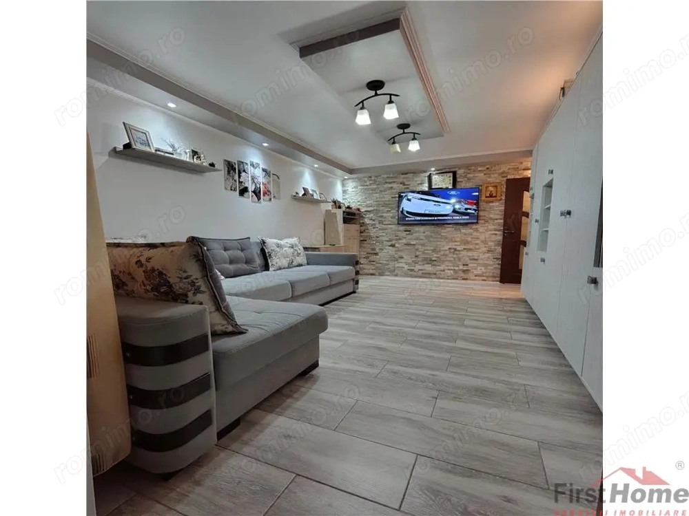 Apartament 2 camere, etaj 8 10, zona Sala Polivalenta - Bulevardul Unirii
