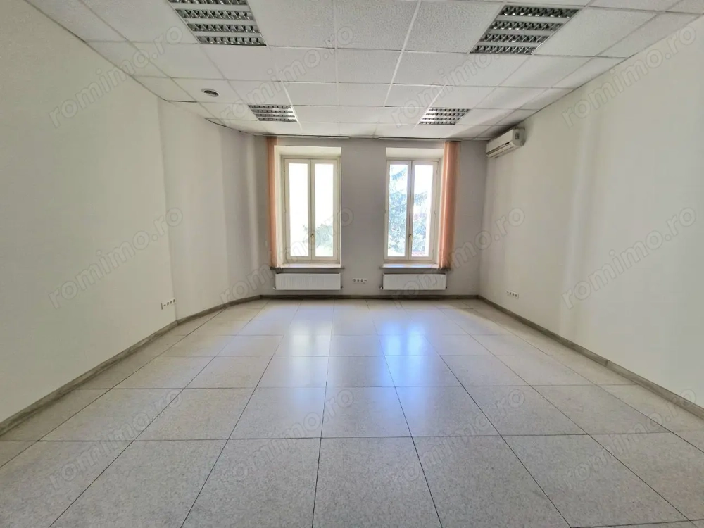 Birou de inchiriat in zona Unirii