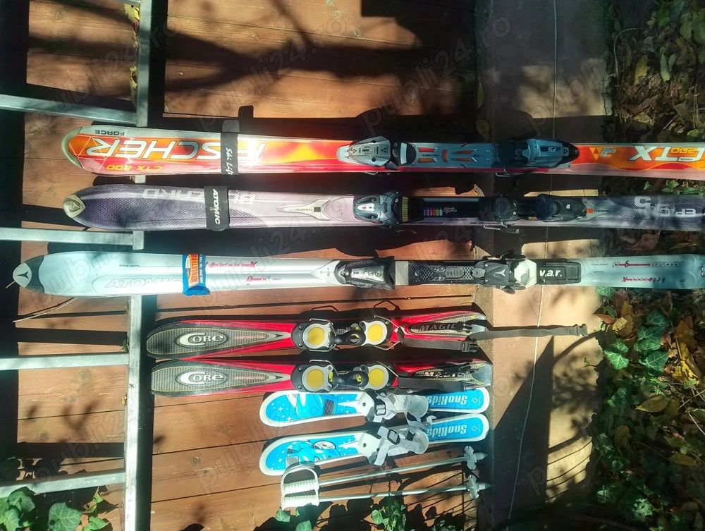 Vând schiuri(copii și adulți) ,