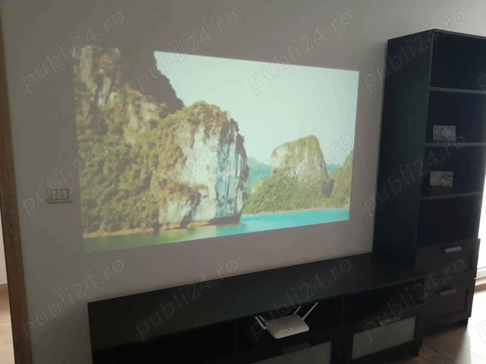 Proprietar închiriez apartament 3 camere în zona Lunei