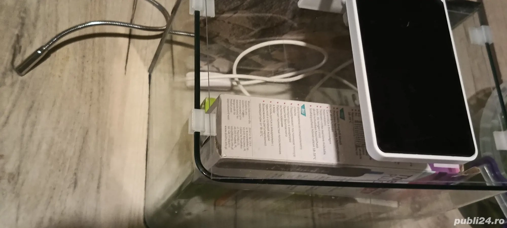 Vand acvarii si accesorii 