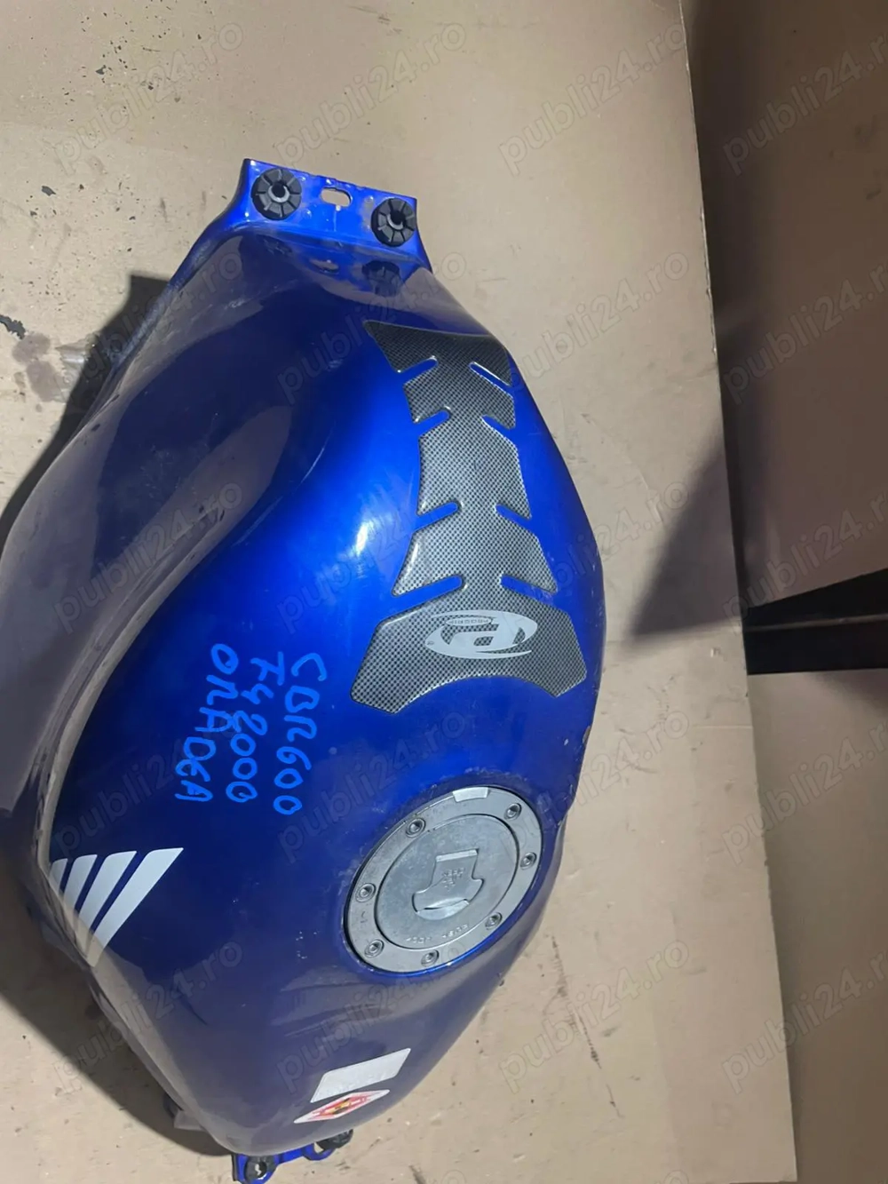 rezervor cbr 600 f4 2000