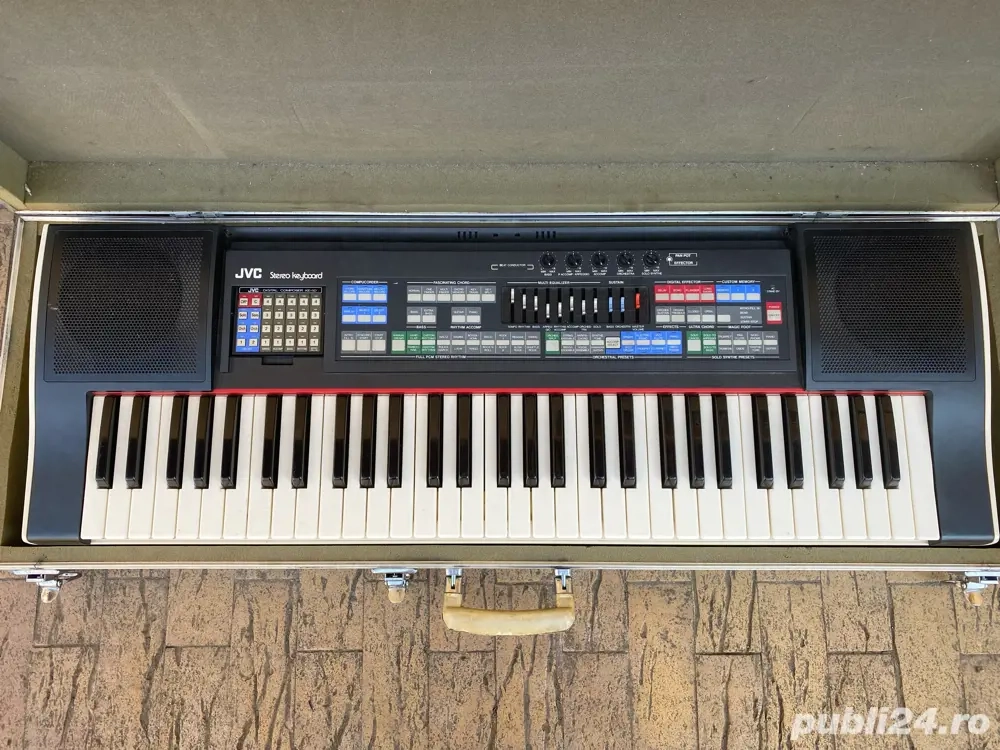 synth.  keyboard JVC KB-800 G