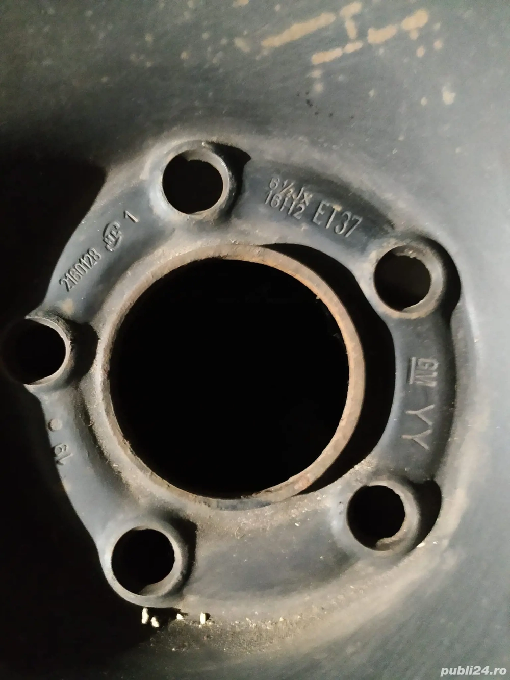 vind jande Opel , pe 16