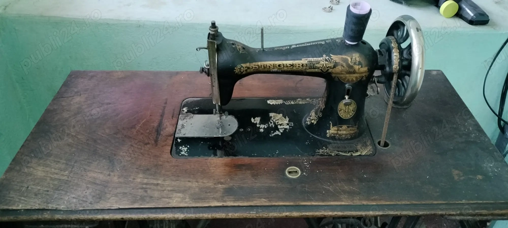 Vând mașină de cusut zingiber 