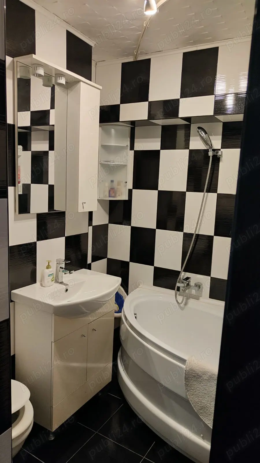 Apartament de vanzare  Calea Bucuresti