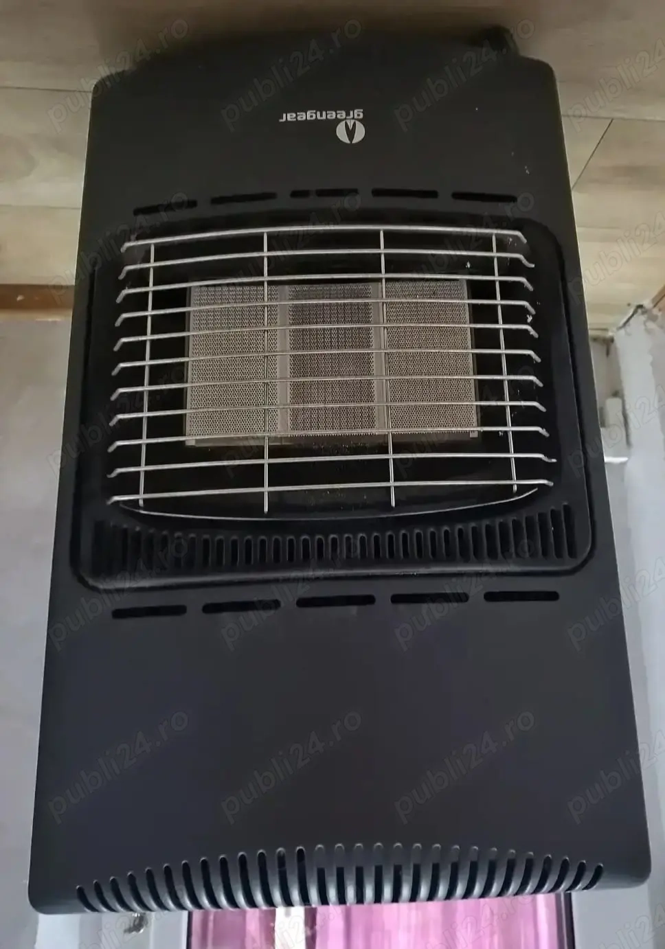 Vând sobă pe butelie. Folosită foarte puțin. 2 luni 