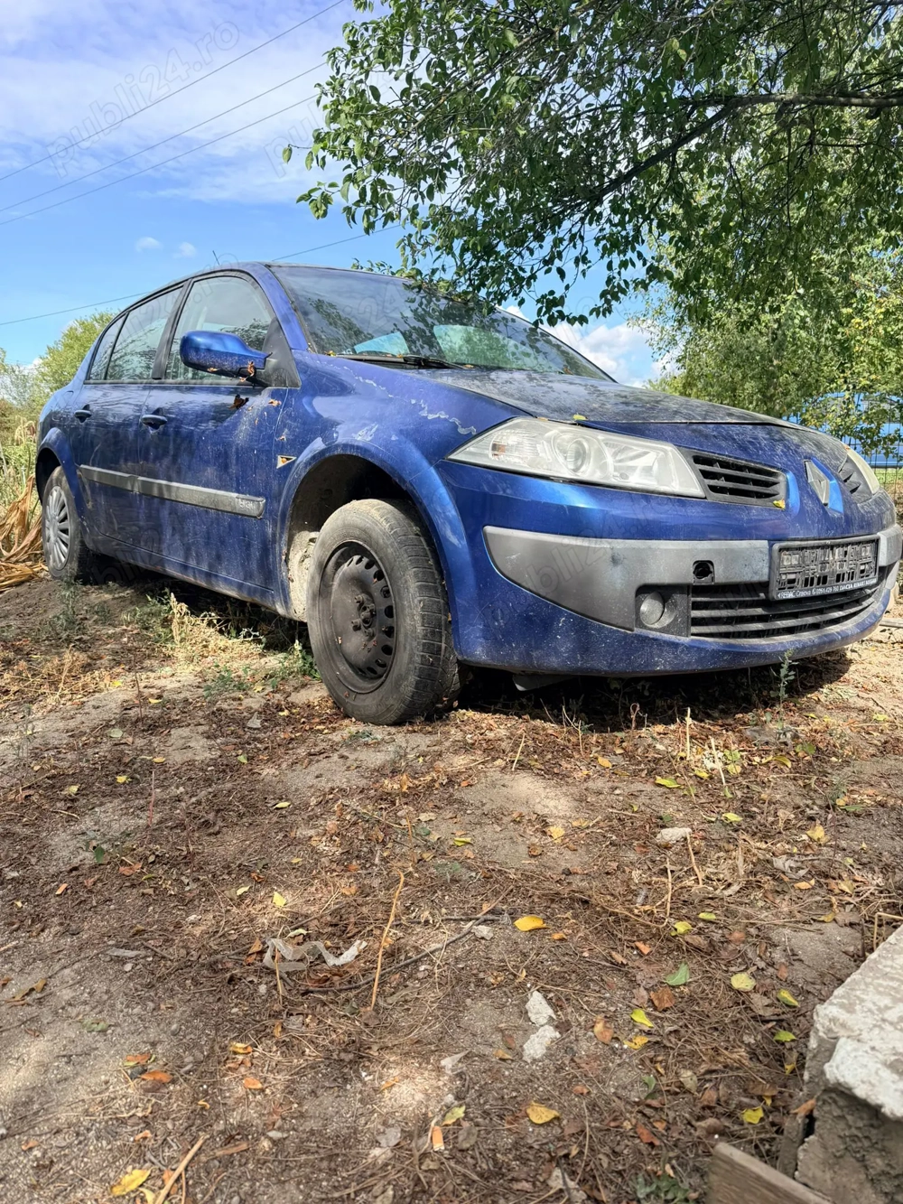 Dezmembrez renault megame 2 