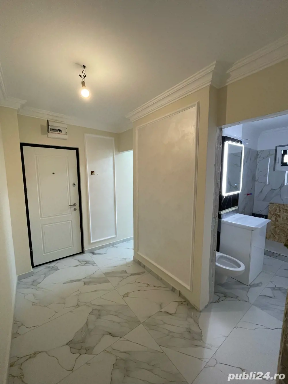 Propietar vand schimb Apartament 2 camere balcon Lux sagului str.Ana ipatescu  Mall shopping city 